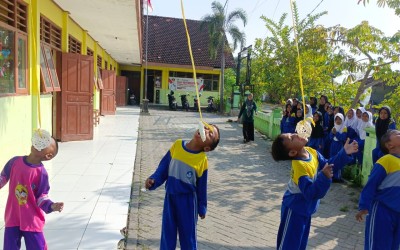 KESERUN LOMBA 17 AGUSTUS SEMARAKKAN HARI KEMERDEKAAN REPUBLIK INDONESIA